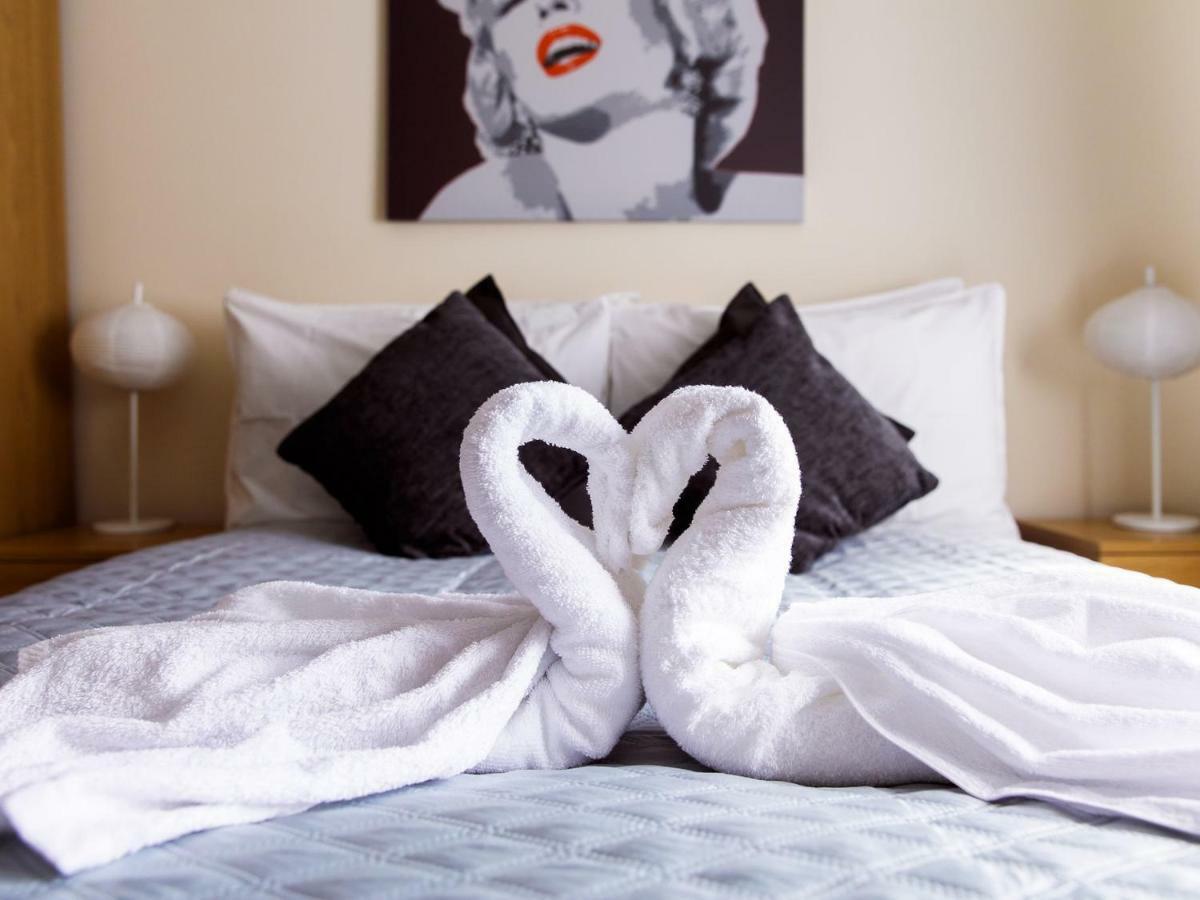 Mandeville Rooms Northolt  Rum bild