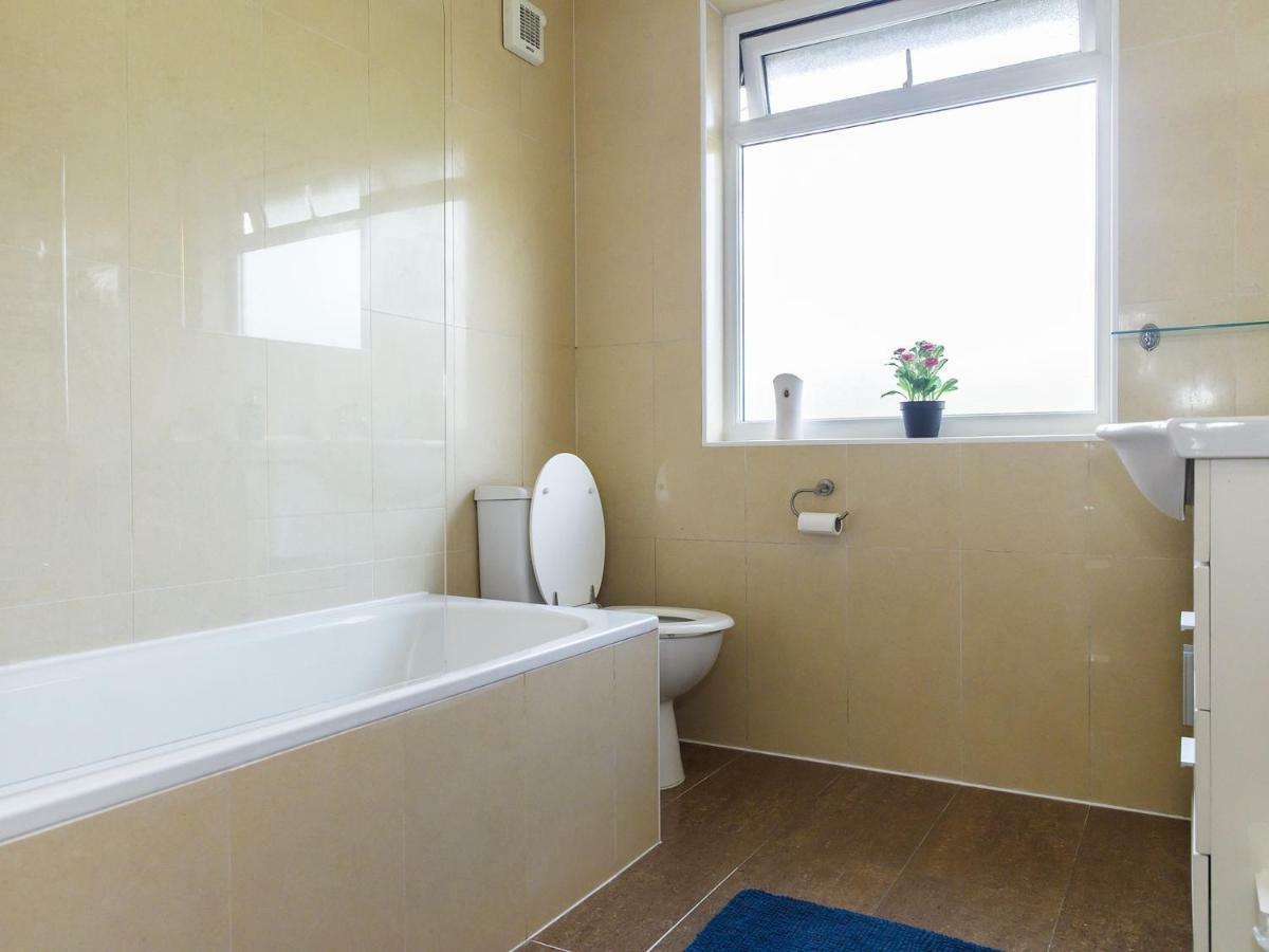 Mandeville Rooms Northolt  Rum bild